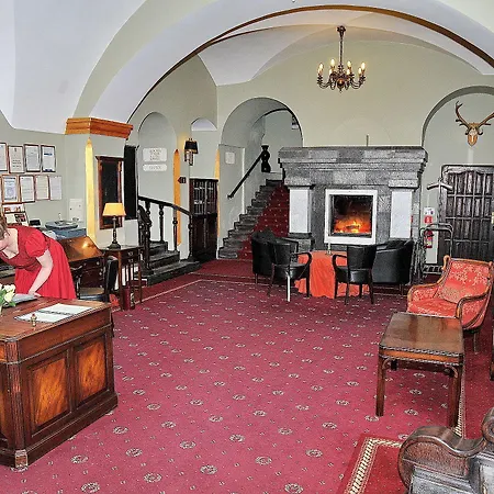 Hotel Zamek Podewils Krąg