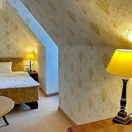 Hotel Zamek Podewils
