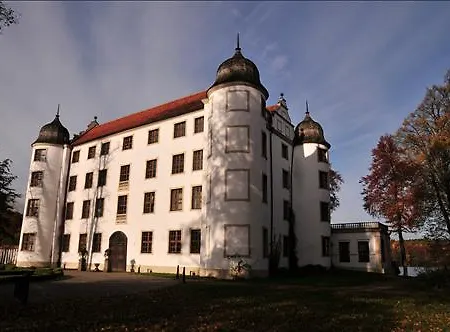 Hotel Zamek Podewils Krąg