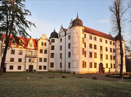 Hotel Zamek Podewils