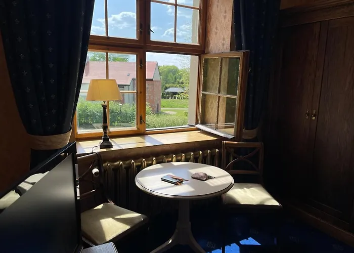 Zamek Podewils 3* Krag (Koszalin)