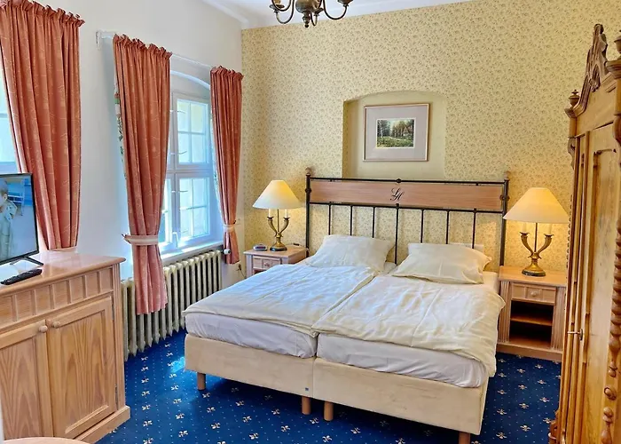 Hotel Zamek Podewils Krag (Koszalin)