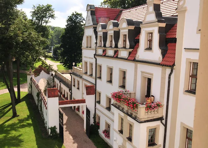 Hotel Zamek Podewils Krag (Koszalin)