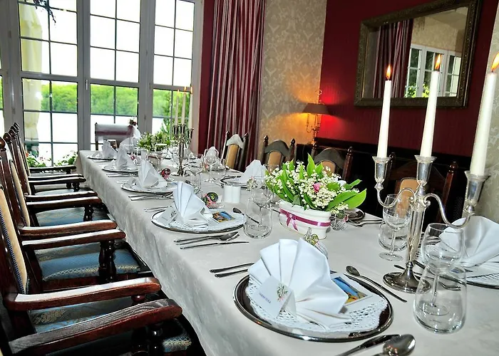 Zamek Podewils 3* Krag (Koszalin)